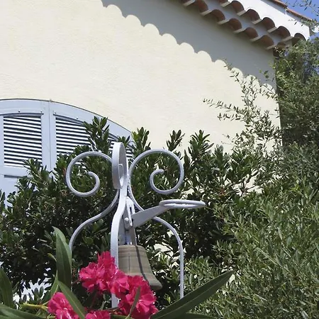 Apartment Dans St Raphael