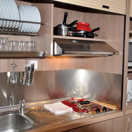 Dans St Raphael Saint-Raphael (Var)