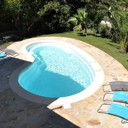 Dans St Raphael * Saint-Raphael (Var)