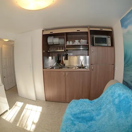 Dans St Raphael * Saint-Raphaël